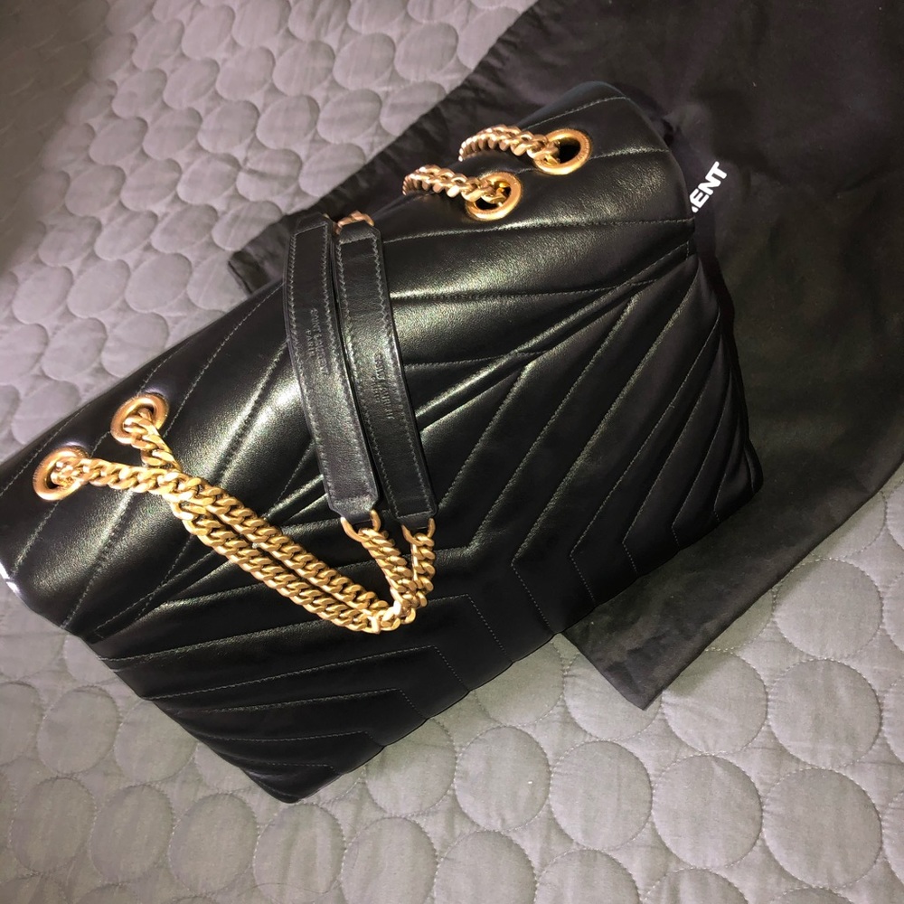 AUTHENTIC YSL Medium Loulou Matelassé Shoulder Bag - Picture 6 of 9